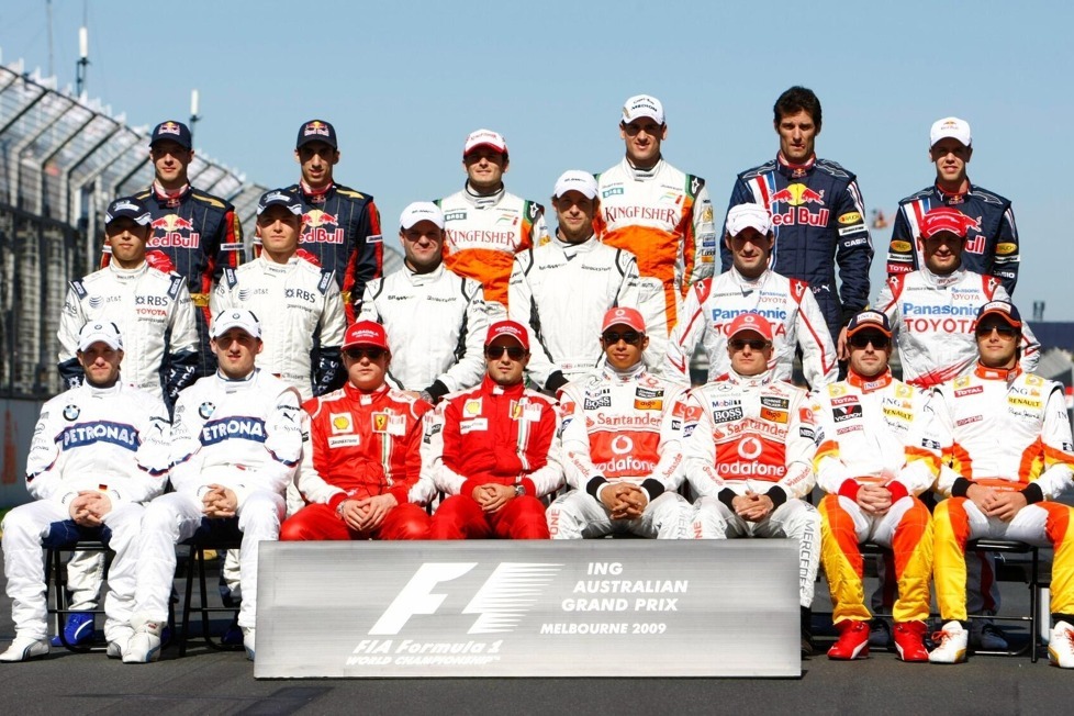 Same procedere as every year: Vor jeder Formel-1-Saison versammeln sich die Fahrer zum Gruppenfoto auf dem Grid - Das sind die Bilder der letzten 20 Jahre