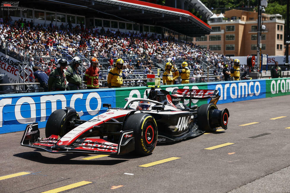 ... sieht die Situation von Hülkenberg aus: Er fährt in der zweiten Einheit zwar stolze 33 Runden, aber wird bei 1,058 Sekunden Rückstand nur 15., ein gutes halbes Zehntel hinter Haas-Teamkollege Kevin Magnussen. Doch schon ...