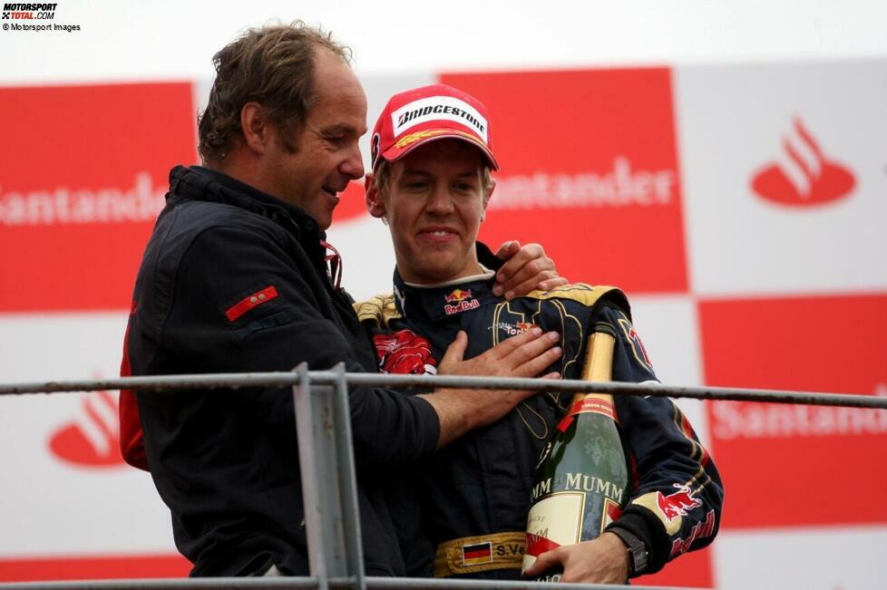 2008 - 11 Podestplätze: Deutlich mehr gibt es ein Jahr später. Denn mit Ausnahme der beiden punktelosen Rennställe Force India und Super Aguri schafft es 2008 jedes Team auf das Podest - so wie Toro Rosso, dank des Sensationssieges von Sebastian Vettel in Monza.