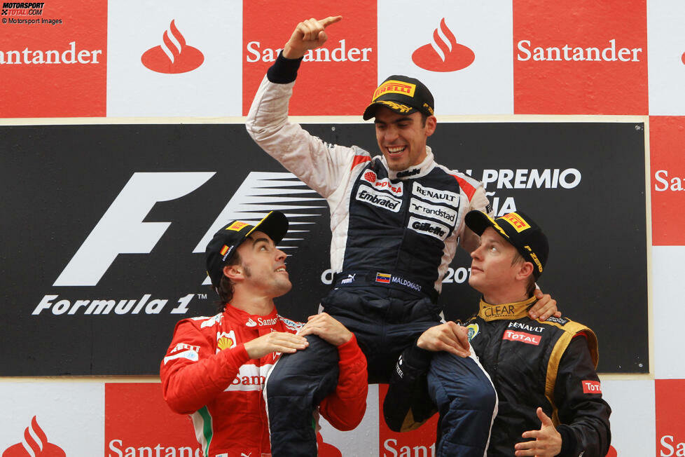2012 - 18 Podestplätze: Sieben Sieger in den ersten sieben Rennen, darunter Pastor Maldonado in Spanien, zeugen von einer Menge Abwechslung. 18 Podestplätze sind in dieser Fotostrecke der Rekordwert, der vor allem von Lotus (10) dominiert wird, die nah an den Top 3 sind. Auch dabei: Nico Rosbergs erster Mercedes-Sieg.