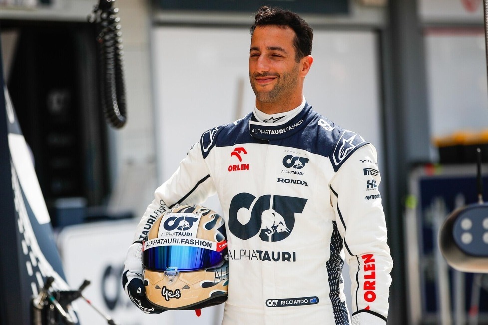 Die ersten Fotos von Daniel Ricciardo bei seinem Formel-1-Comeback für AlphaTauri am Rande des Ungarn-Grand-Prix 2023 auf dem Hungaroring bei Budapest
