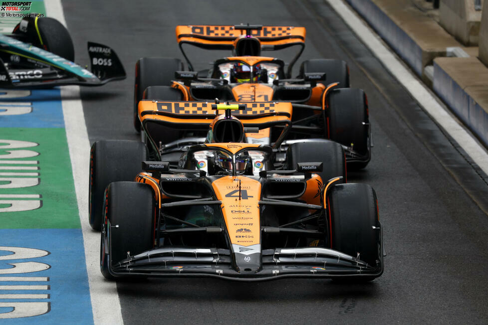 ... die Namen der direkten Verfolger: Lando Norris und Oscar Piastri in den McLaren MCL60 fahren auf die Ränge zwei und drei im Qualifying, und das beim Heimrennen des Teams in Silverstone! Damit bleibt für ...
