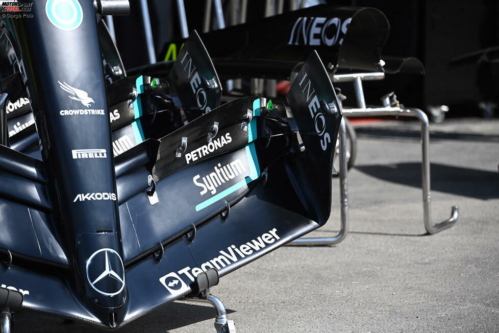 Mercedes W14: Frontflügel