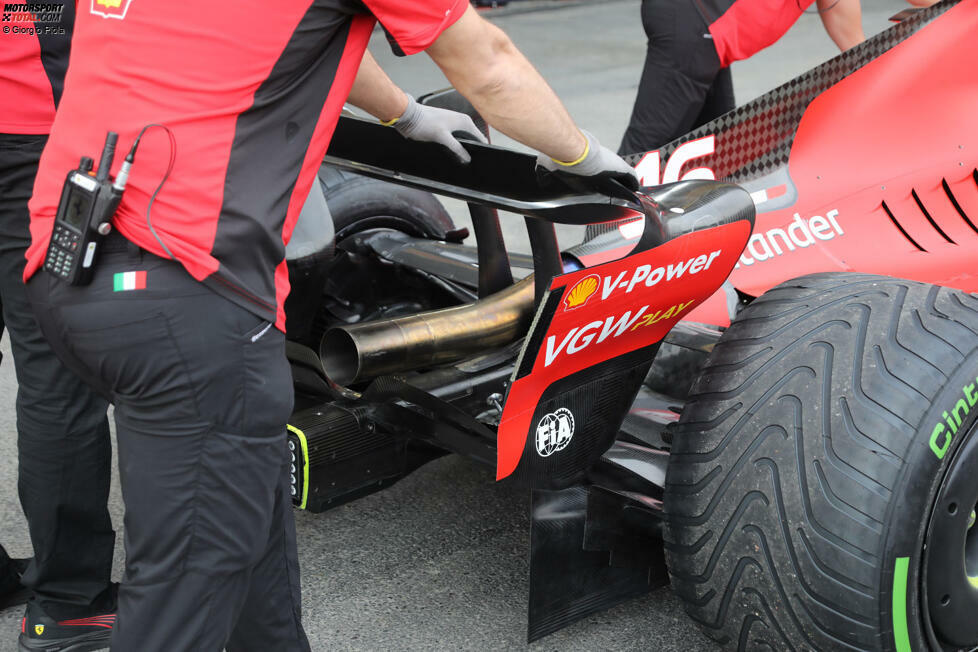 Ferrari SF-23: Auspuff