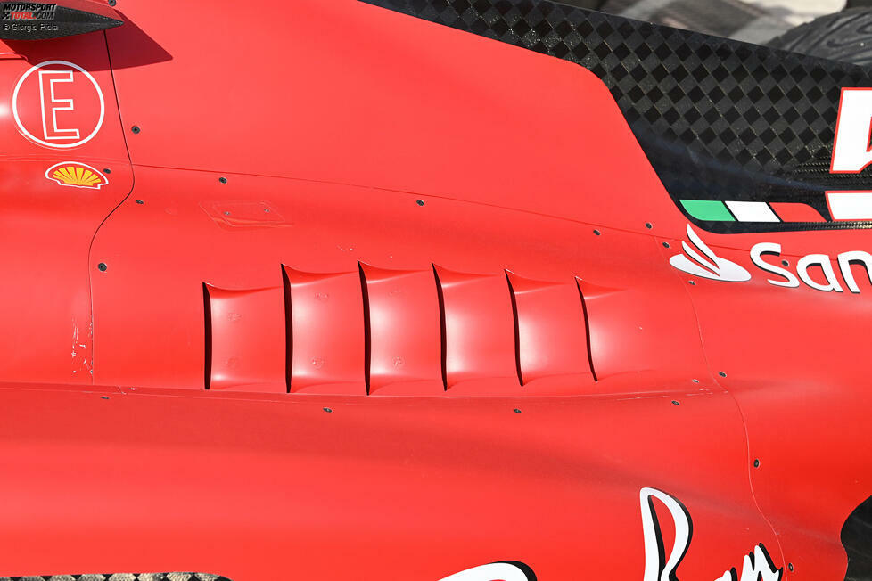 Ferrari SF-23: Kühlschlitze in der Motorhaube