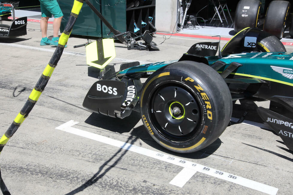 Aston Martin AMR23: Frontflügel-Endplatte