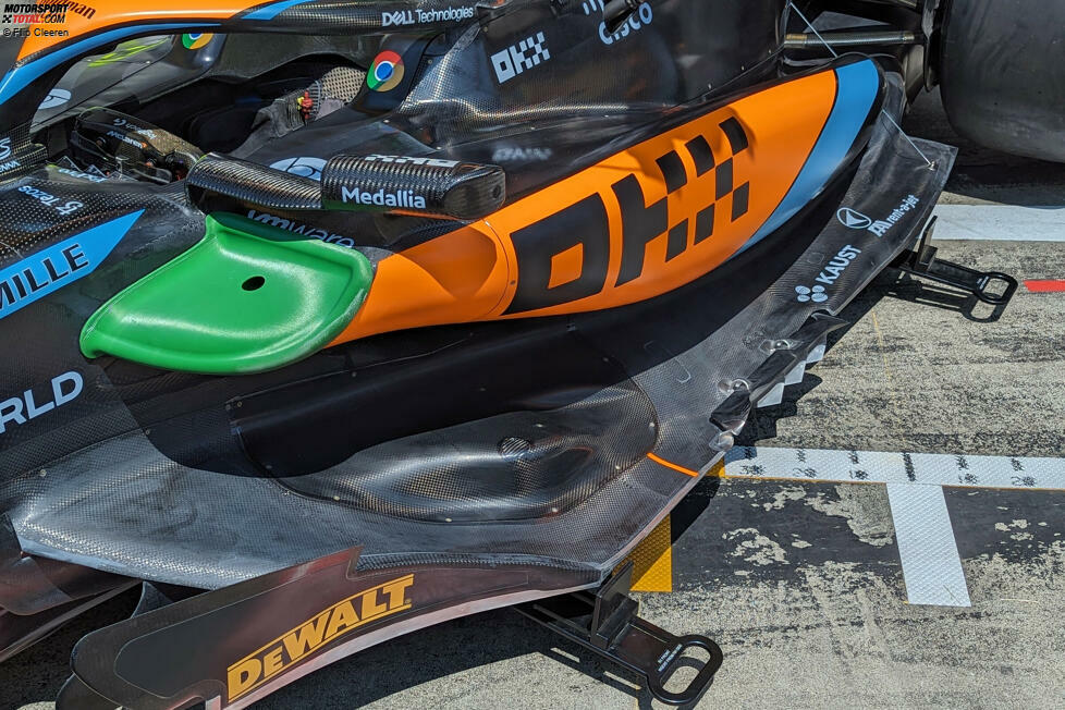 McLaren MCL60: Seitenkasten mit Unterboden