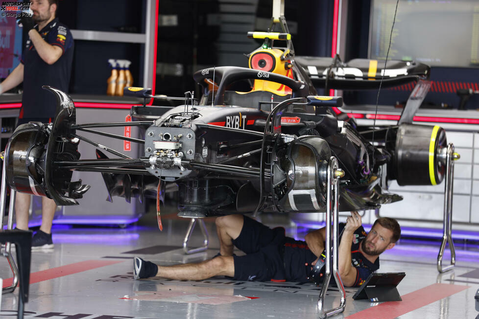 Red Bull RB19: Vorderrad-Aufhängung mit Federung