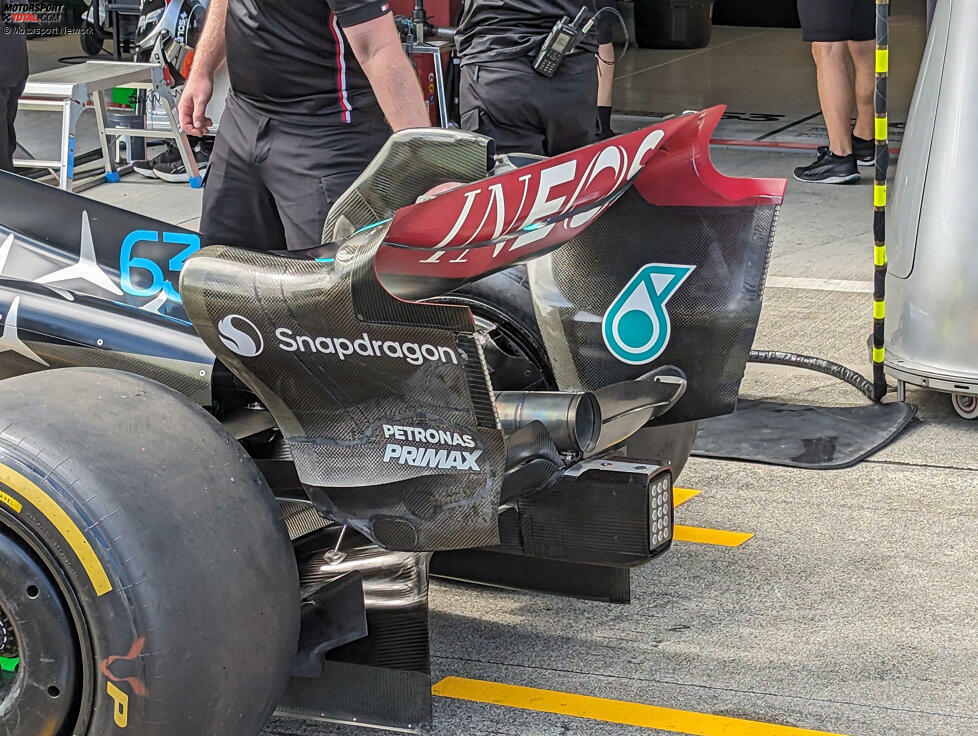 Mercedes W14: Heckflügel
