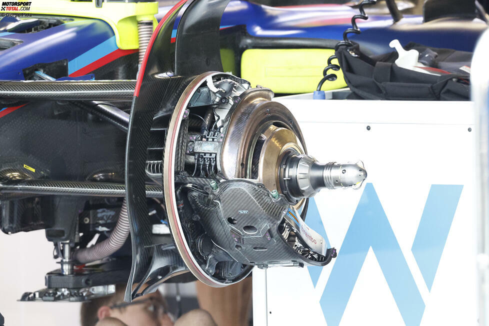 Williams FW45: Vorderrad-Bremse