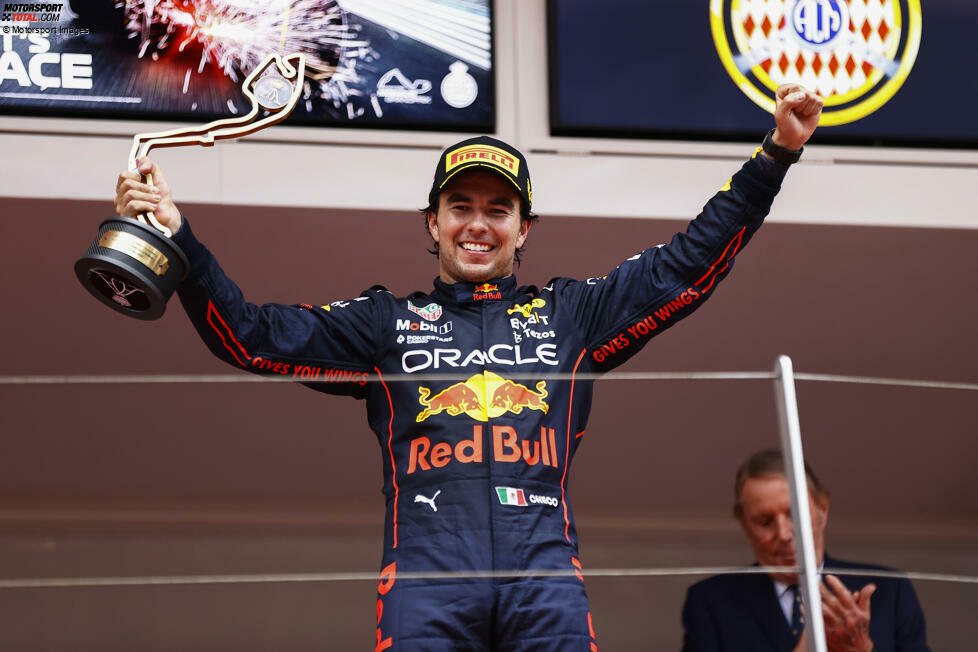 #6 Sergio Perez: Sein Premierensieg in Bahrain 2020 legt den Grundstein für seinen Wechsel zu Red Bull, wo er sich aber meist in den Dienst von Teamkollege Max Verstappen stellen muss. Drei Siege in zwei Jahren - darunter Monaco - sind der Höhepunkt, doch in den WM-Kampf kann der Mexikaner nie eingreifen.