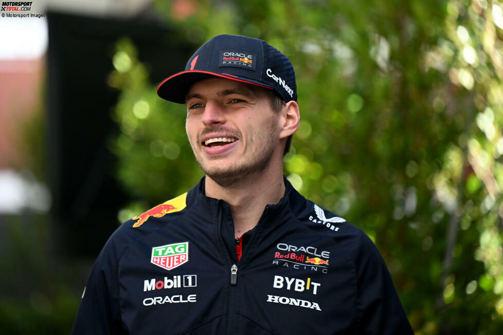 Max Verstappen (Niederlande) hat schon 2022 einen langfristigen Vertrag bei Red Bull unterschrieben - bis 2028! Niemand sonst im Formel-1-Feld hat so viel Planungssicherheit wie er.