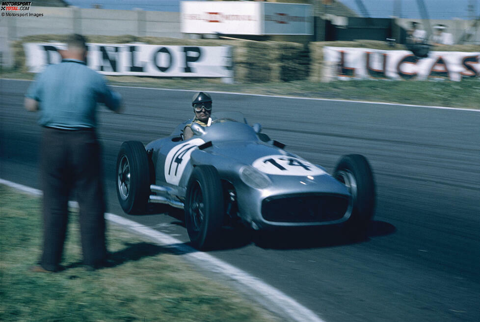 #7 Karl Kling (44 Jahre, 10 Monate) - Gleich sein erstes Formel-1-Rennen 1954 wird mit Platz zwei das erfolgreichste des Deutschen, der aber nur zwei Jahre für Mercedes absolviert. Sein zweites Podium kommt bei seinem vorletzten GP dazu: In Aintree ist er Teil eines Vierfach-Sieges von Mercedes hinter Stirling Moss und Juan Manuel Fangio.