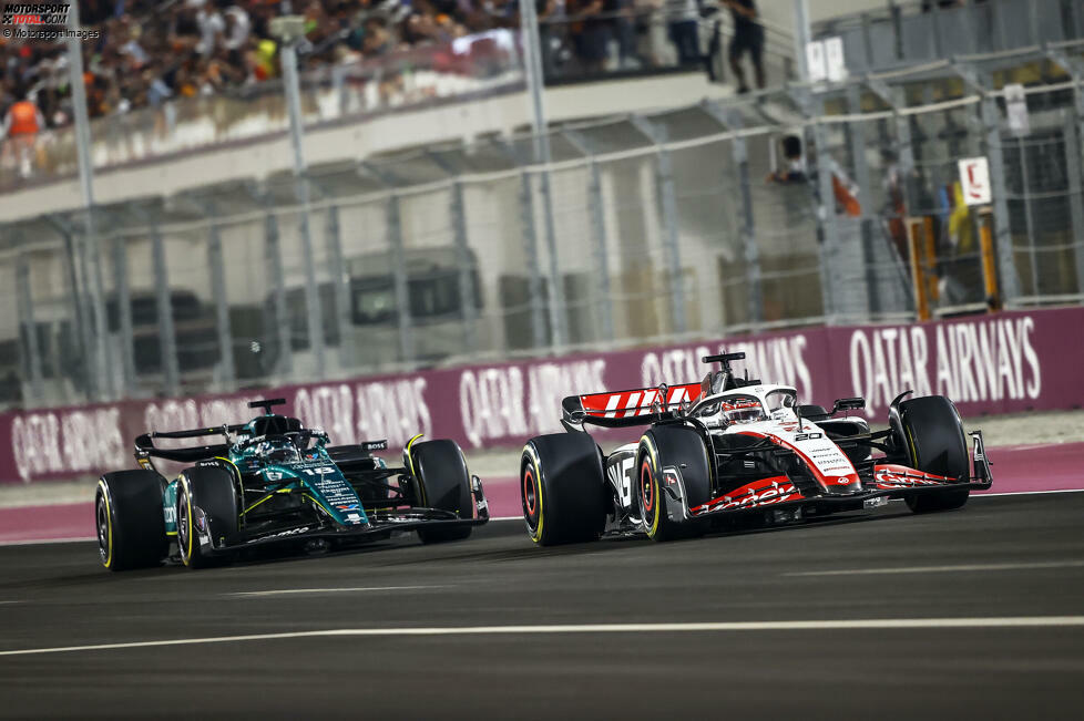 Kevin Magnussen (4): Ihn rettet vor der 5, dass er zumindest keine dummen Fehler machte und keinerlei Strafen kassierte. Davon abgesehen war das mit P19 in beiden Qualifyings aber natürlich nicht berauschend. Immerhin Sprint und Rennen liefen mit P13 respektive P14 etwas besser.