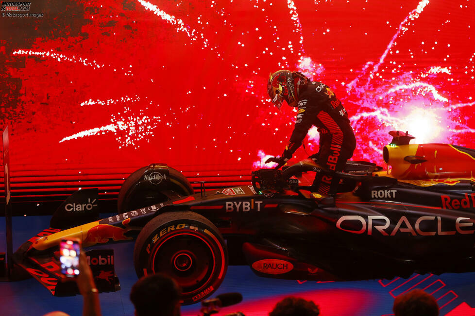 Max Verstappen (2): Auch hier hätten zwei Redakteure eine 1 gegeben, doch die Mehrheit argumentierte dagegen, dass der Samstag dafür nicht gut genug gewesen sei. 