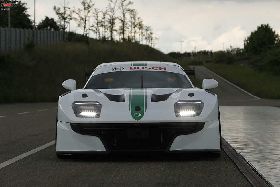 Der Bolide baut auf dem Ligier JS2 R auf, der in einem Markenpokal des französischen Herstellers zum Einsatz kommt.