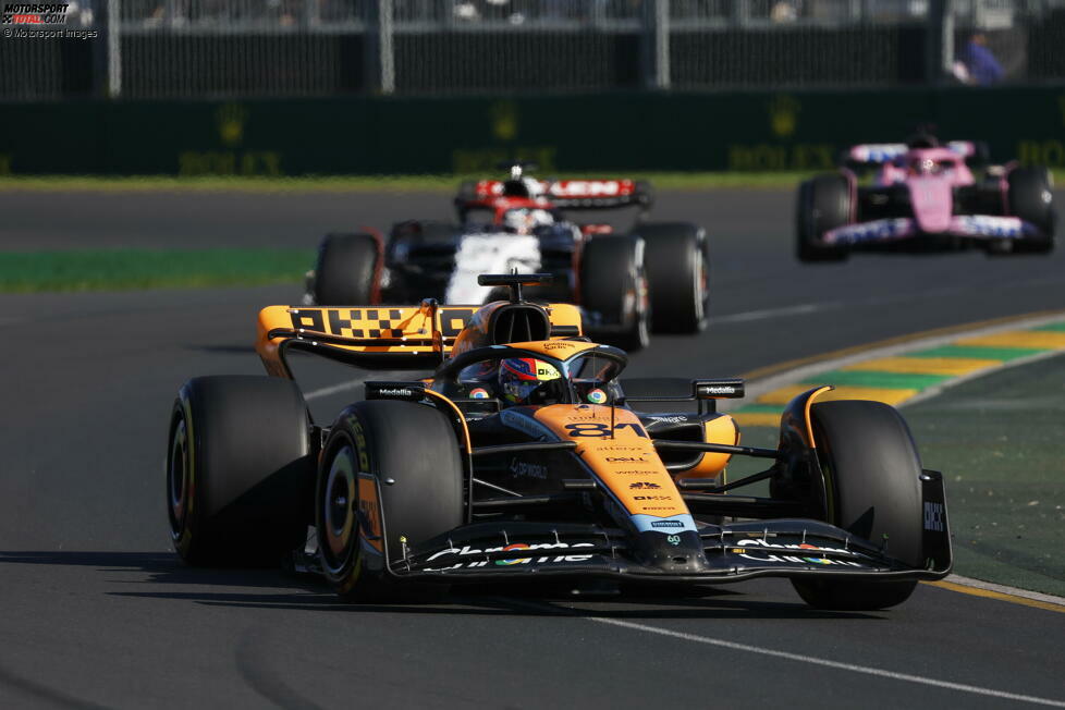 Oscar Piastri (3): Im Qualifying bereits in Q1 ausgeschieden, was allerdings auch an der Schwäche des McLaren am Samstag liegt. Im Rennen dann ruhig geblieben, einige gute Aktionen gezeigt und am Ende beim Heimrennen seine ersten Formel-1-Punkte gesammelt. Ein solides Wochenende.