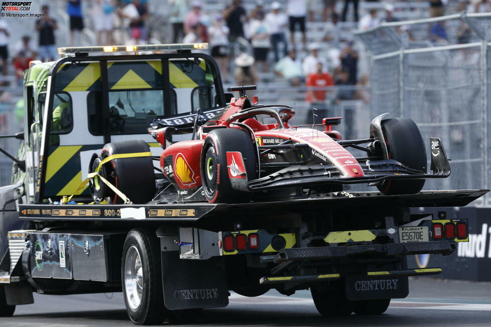 Charles Leclerc (5): Drei Unfälle in zwei Wochen, davon zwei an diesem Wochenende und einer im wichtigen Qualifying. Da reicht dann auch die Erklärung, dass der Ferrari schwer zu fahren sei, irgendwann nicht mehr. Im Rennen ging dann auch wenig, wurde sogar von Magnussen im Kundenauto überholt.