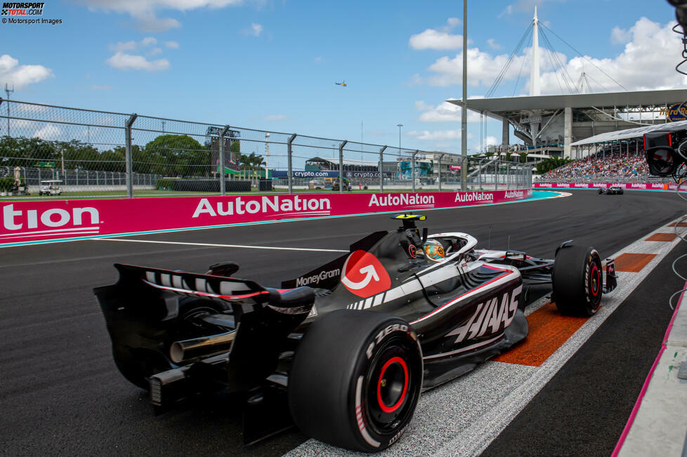 Nico Hülkenberg (4): Auch der Deutsche steht in Miami klar im Schatten des Teamkollegen, der im Qualifying P4 holt und am Ende punktet. Für Hülkenberg gab's stattdessen das Aus in Q2 und ein unspektakuläres Rennen mit P15 am Ende. Dazu ein Unfall im Training.