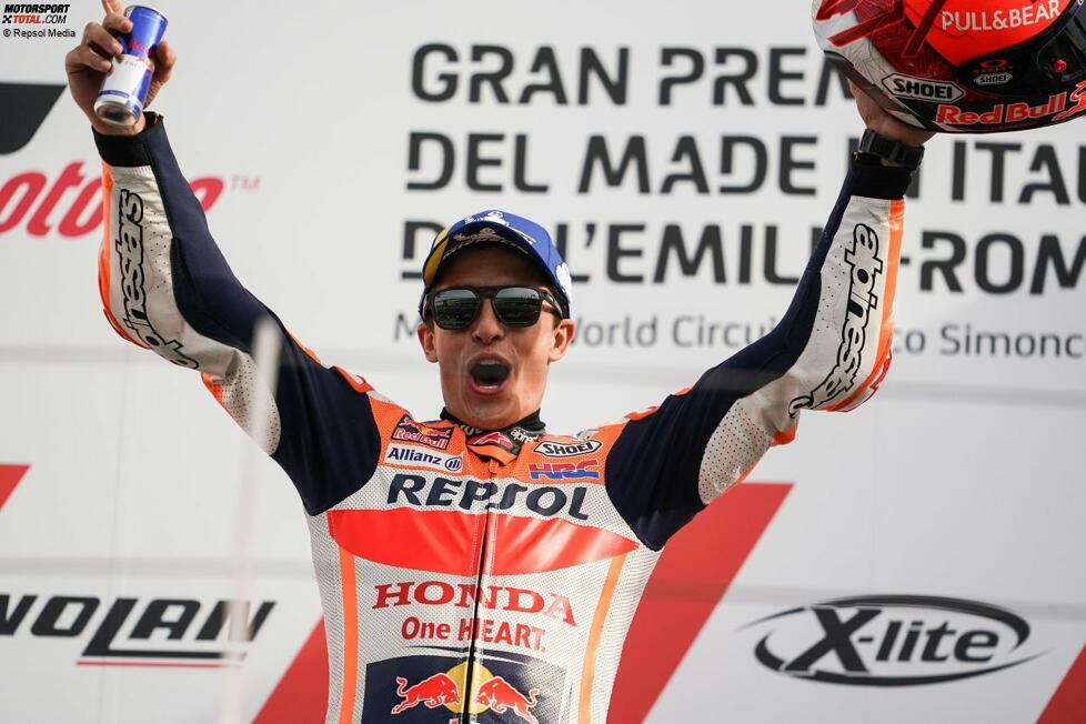 59 - Mit 59 MotoGP-Siegen bis 2023 hat Marc Marquez mehr Siege in der Klasse als alle 21 anderen Fahrer zusammen. Sie kommen auf 57 MotoGP-Siege.