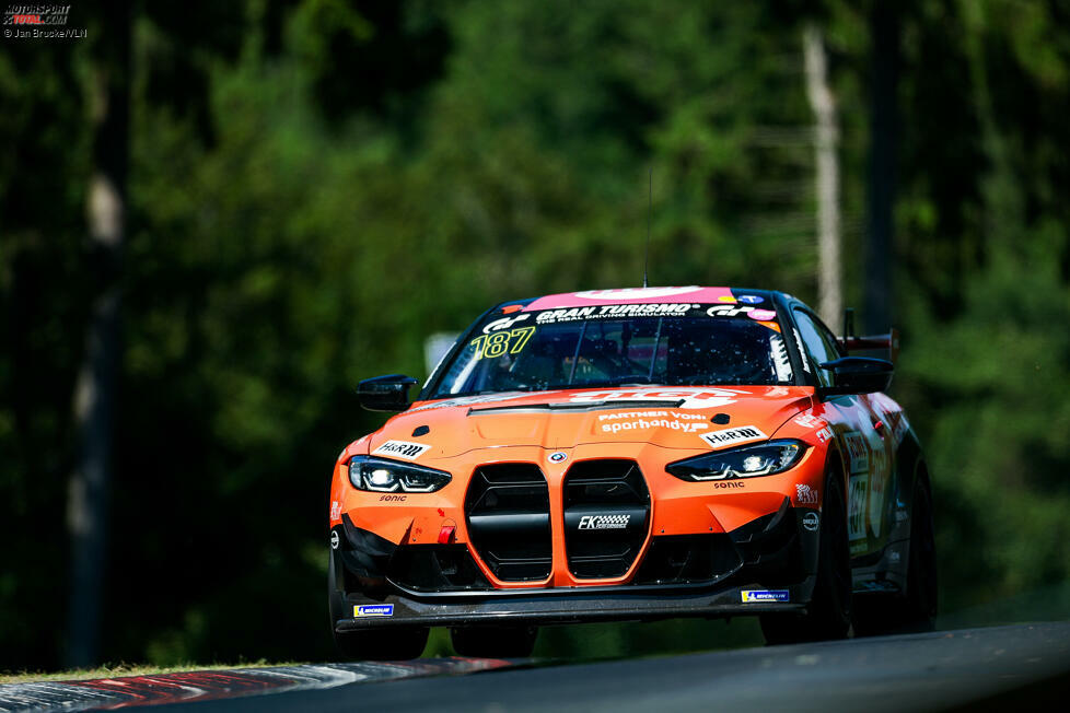 Platz 17: Thorsten Wolter, Nick Wüstenhagen (FK Performance Motorsport; BMW M4 GT4 - SP10) - 82 Punkte