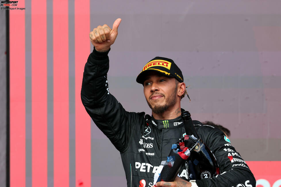 Lewis Hamilton (2): Hat nicht viel falsch gemacht, aber im Schnitt konnten wir uns nicht auf eine Eins einigen. Da fehlte manchen Redakteuren das gewisse Etwas, wenngleich Hamilton in Austin wie immer gut aufgelegt war. Auch er kann nichts für die Disqualifikation, also auch bei ihm keine Abzüge dafür.