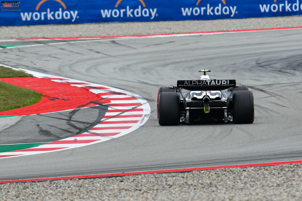 Nyck de Vries (4): Im Qualifying überraschend einen Platz vor dem Teamkollegen, nachdem er sich in Q1 noch zweimal an der gleichen Stelle gedreht hatte. Im Rennen dann aber wieder klare Verhältnisse bei AlphaTauri. Während Tsunoda ohne Strafe wohl gepunktet hätte, wurde es für de Vries wieder nur P14. Ausreichend, mehr aber auch nicht.