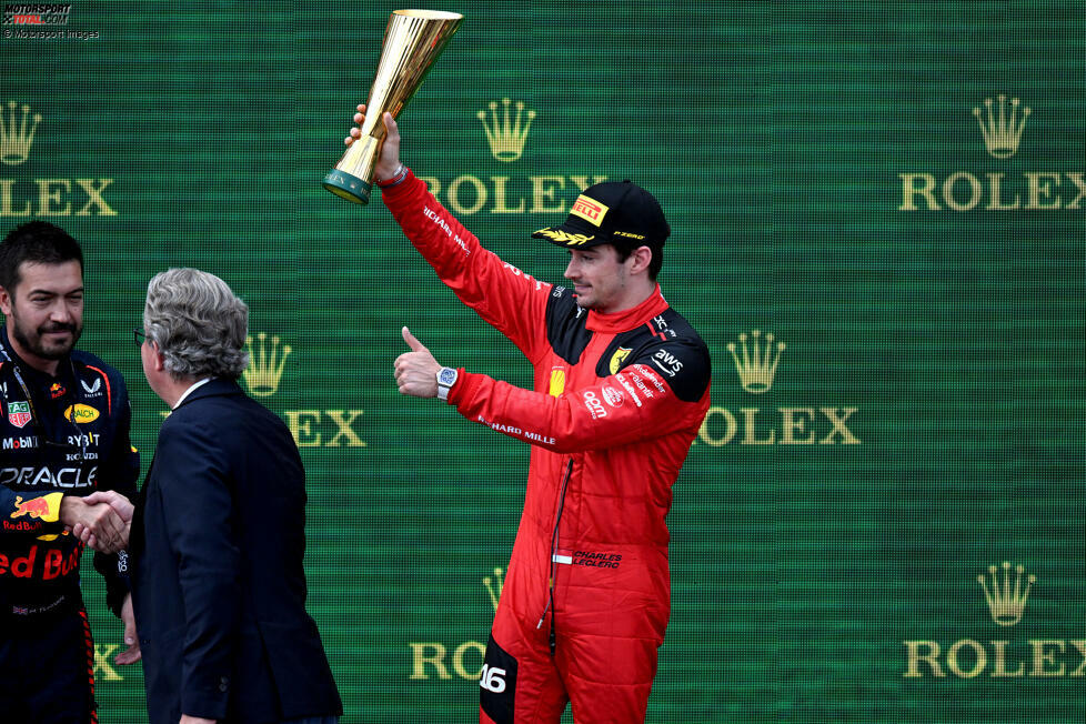 Charles Leclerc (2): Nicht jeder in der Redaktion ist mit der 2 einverstanden, doch letztendlich holte er mit P2 in Qualifying und Rennen das Maximum heraus. Mehr ist bei der aktuellen Verstappen-Dominanz nicht möglich. Lediglich der Samstag war ein Ausreißer nach unten, was für die Mehrheit aber zu verschmerzen ist.