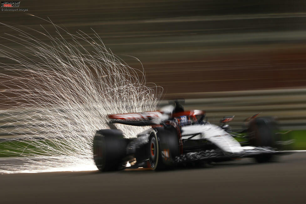 Nyck de Vries (4): Vorletzter Platz im Qualifying und damit schlechtester Rookie. Bitter vor allem die sieben Zehntel, die ihm der Teamkollege in Q1 aufdrückte. Im Rennen war dann auch nicht mehr viel drin, am Ende P14 mit einer Runde Rückstand, während Tsunoda fast noch gepunktet hätte.