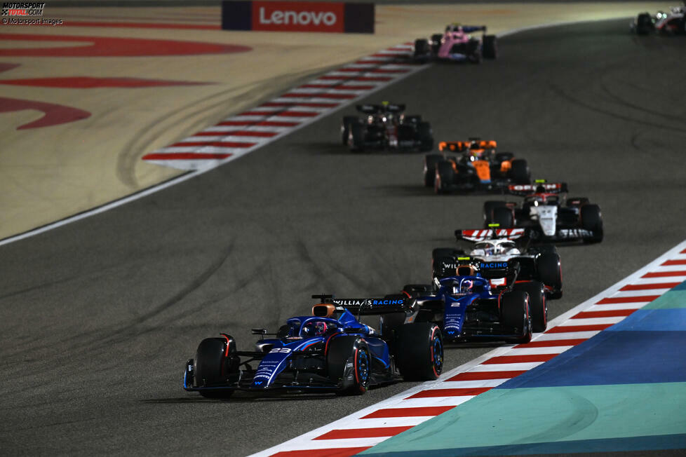Alexander Albon (2): In Qualifying und Rennen schneller als der Teamkollege, was man gegen einen Rookie aber natürlich auch erwarten darf. Am Samstag noch Pech mit einem Defekt gehabt, im Rennen dann P10 als großes Highlight für Williams. Denn eigentlich galt der FW45 vorher als schlechtestes Auto im Feld!