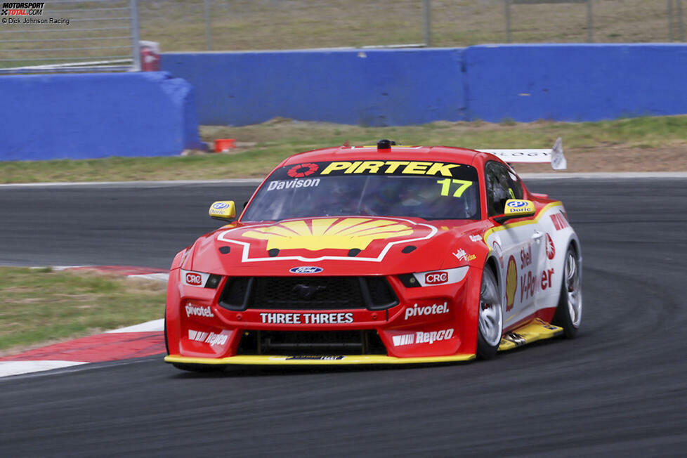 #17 - Dick Johnson Racing - Will Davison - Ford Mustang GT