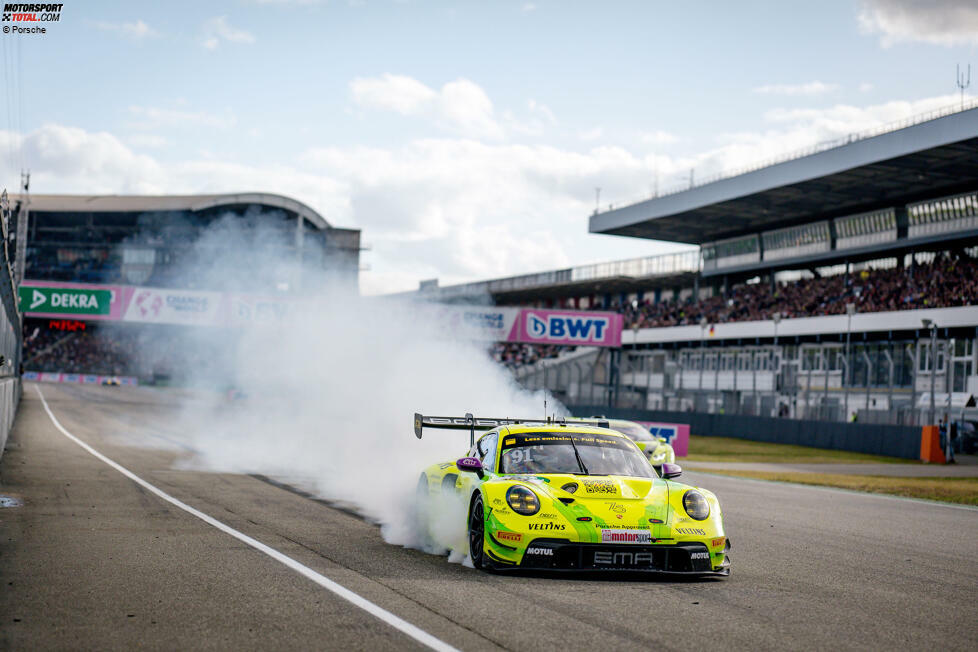 ... zum Porsche-Topteam Manthey und pilotiert dort den 