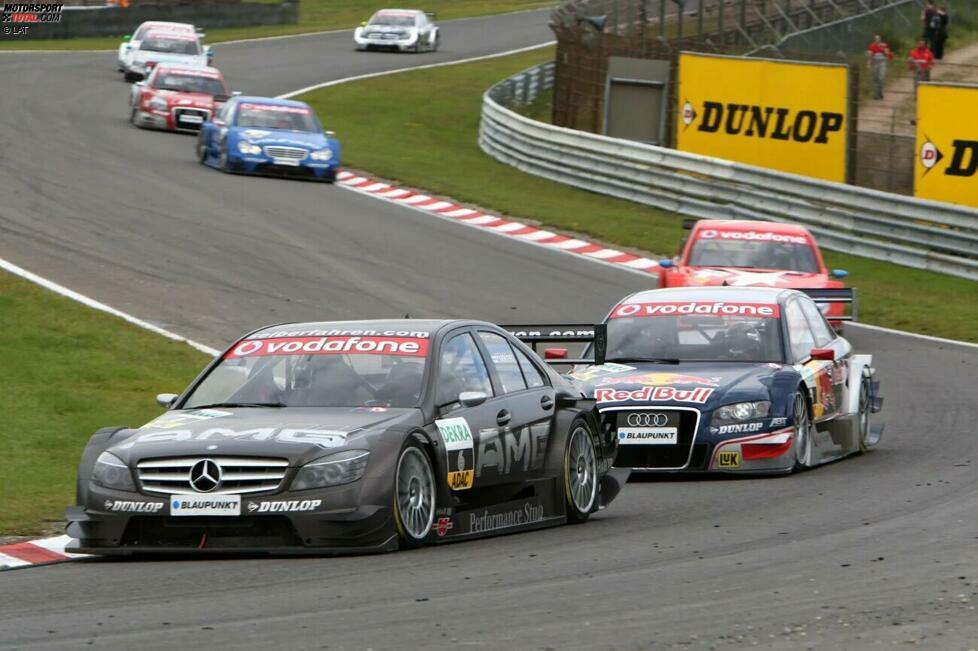 2007 war da schon spezieller mit fünf unterschiedlichen Siegern zu Saisonbeginn: Im Meisterjahr von Abt-Audi-Pilot Mattias Ekström gewinnen Ekström, Gary Paffett, Mika Häkkinen, Bernd Schneider und Bruno Spengler die ersten fünf Saisonrennen, ehe Häkkinen in Mugello die Serie beendet.