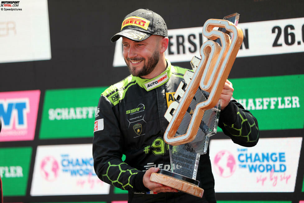 Schon der erste Sieg ist historisch: Franck Perera triumphiert beim Auftakt in Oschersleben von der Pole - der SSR-Pilot sorgt damit für den ersten Lamborghini-Sieg der DTM-Geschichte.