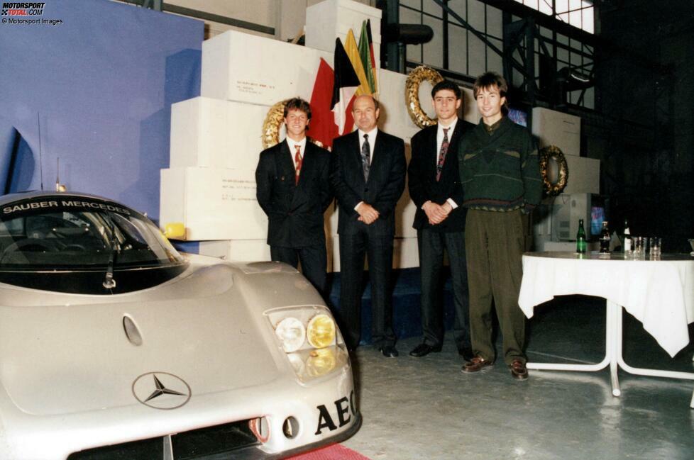 Würden Sie diesen Männern Ihren Mercedes anvertrauen? Peter Sauber und Jochen Neerpasch wählen Ende 1989 die Top 3 der Deutschen Formel-3-Meisterschaft als Mercedes-Junioren aus: Michael Schumacher, Karl Wendlinger als Champion und Heinz-Harald Frentzen.