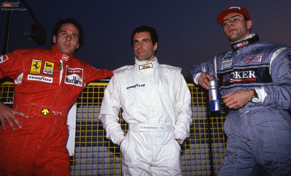 Imola 1994 hat aus österreichischer Sicht eine besondere Bedeutung: Es ist der letzte Grand Prix, bei dem drei Austro-Piloten am Start sind. Von links nach rechts: Gerhard Berger (Ferrari), Roland Ratzenberger (Simtek) und Karl Wendlinger (Sauber).