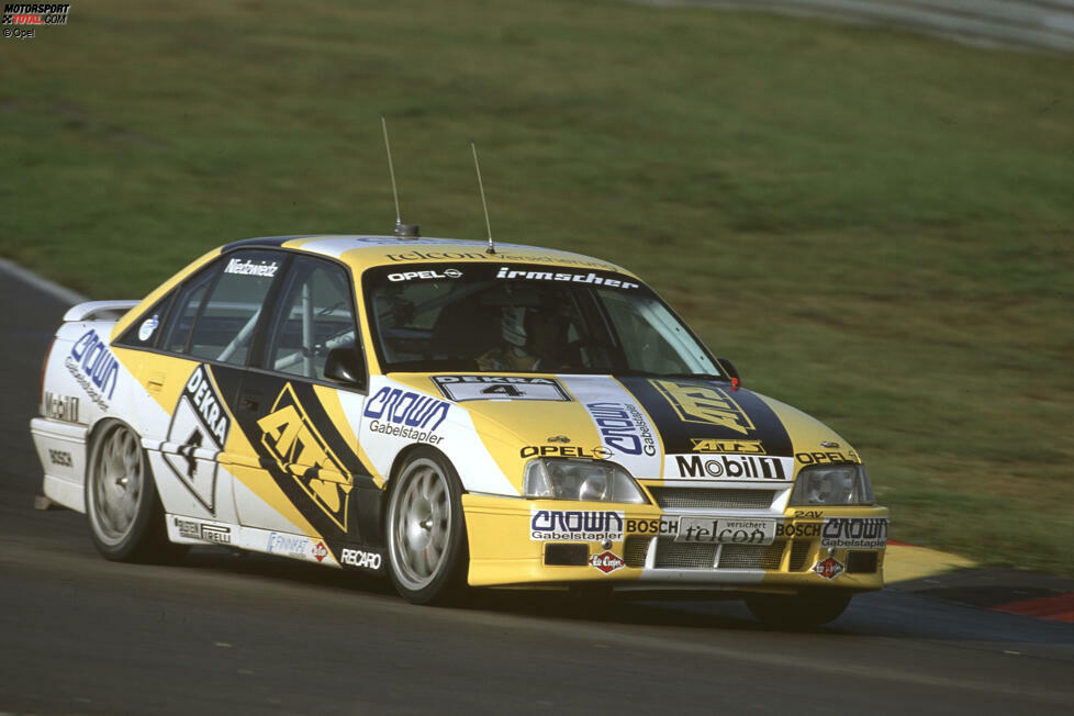 Opel Omega 3000 24V (1990): Um gegen BMW, Mercedes & Audi mehr ausrichten zu können, bringt Opel 1990 den Omega. Irmscher und Schübel setzen das 390 PS starke Auto ein, das aber seine Schwächen beim Fahrwerk hat.