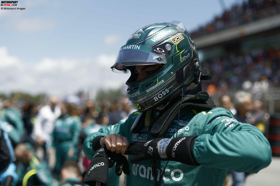 Lance Stroll (Redaktion: 4) - Auch hier sind wir nicht ganz so kritisch, ein Redakteur hätte sogar noch eine 3 gegeben. Doch war Mehrheit ist dagegen, weil er im Qualifying wieder einmal von Alonso abgehängt wurde. Im Rennen dann besser unterwegs, aber P14 hinter einem Sauber reicht dann unterm Strich nicht mehr für eine 3.