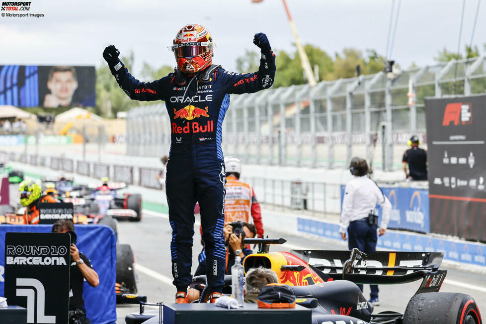 Max Verstappen (Redaktion: 1) - Die Bestnote gibt es auch von uns (wenn auch nicht einstimmig) nur für den Weltmeister. Im entscheidenden Moment war er zur Stelle, überholte Russell und legte so den Grundstein für den Sieg, obwohl er nicht im schnellsten Auto saß. In Barcelona war es ein Sieg des Fahrers und nicht des Autos.