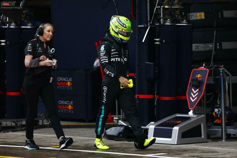 Lewis Hamilton (Redaktion: 5) - Auch bei uns hätten nicht alle Redakteure die 5 gegeben, weil er zumindest keinen Unfall hatte. Letztendlich war seine Pace am ganzen Wochenende aber einfach unterirdisch. Vor allem wenn man bedenkt, dass der Teamkollege das Rennen lange anführte.