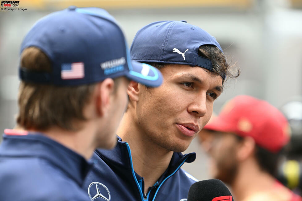 Alexander Albon (Redaktion: 4) -  Auch bei uns hätten ihm einige die 3 gegeben. Vielen war sein Auftritt aber zu blass, weshalb es bei uns knapp nur zur 4 reicht. Insgesamt eines der schwierigeren Wochenenden für Williams.