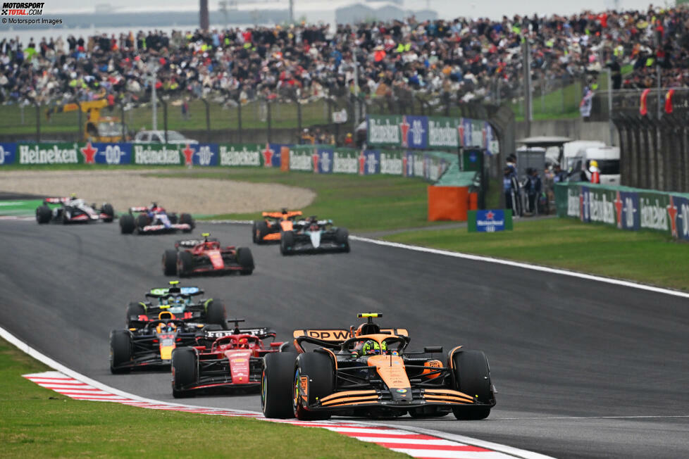Lando Norris (Redaktion: 2) - Wir ziehen dem Briten den verkorksten Start beim Sprint ab. Das Qualifying war anschließend gut und das Rennen dann sowieso stark. Über das gesamte Wochenende hinweg geht es bei uns aber knapp an der Bestnote vorbei.