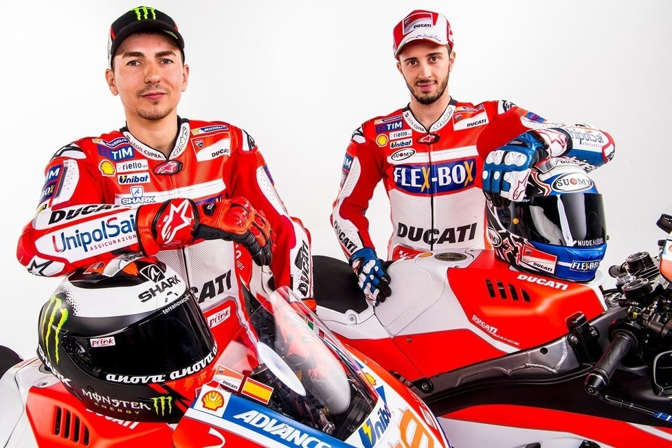 2025 bilden Francesco Bagnaia und Marc Marquez die neue Fahrerpaarung im MotoGP-Werksteam von Ducati - Wir werfen einen Blick auf ihre Vorgänger: In welchen Konstellation ging Ducati in der Königsklasse bisher an den Start?
