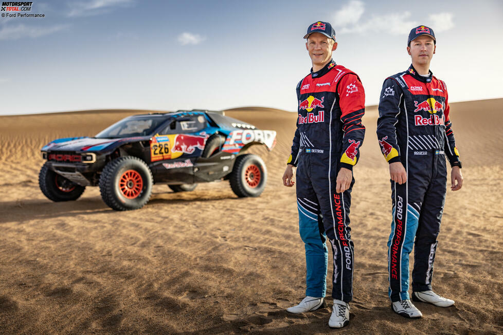 Sein Beifahrer ist wie schon zu Audi-Zeiten Emil Bergkvist. Zusammen werden sie mit dem neuen V8-Boliden gegen den V6-Turboboliden von Dacia antreten.