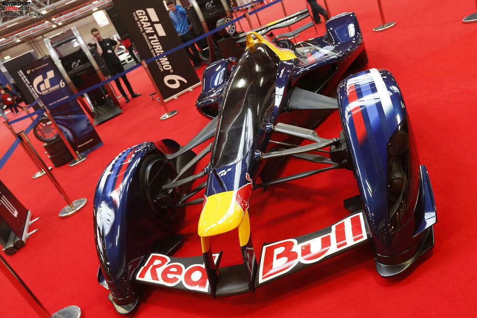 2010 entwirft Newey als Technischer Leiter der Simulation 