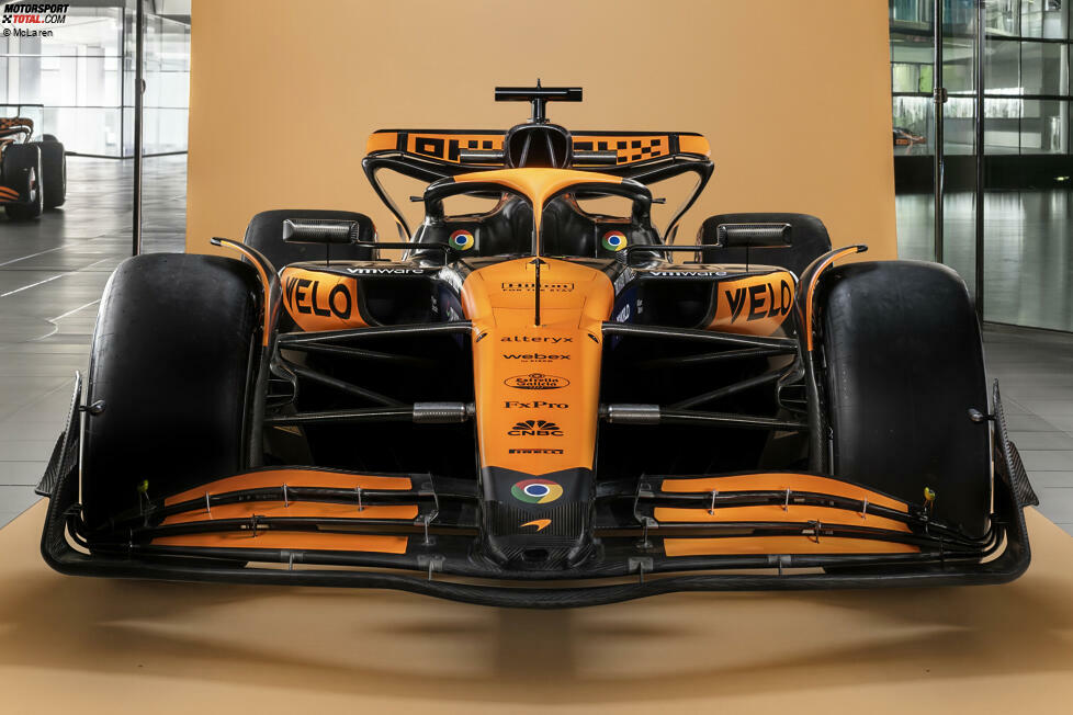 McLaren MCL38