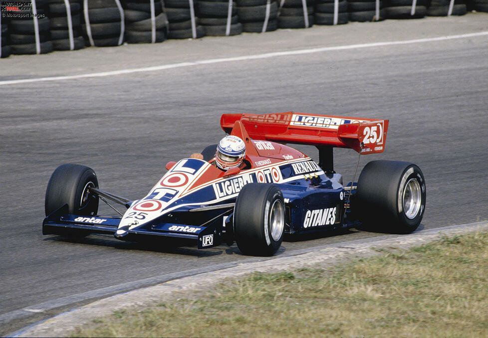 Ligier-Renault JS23