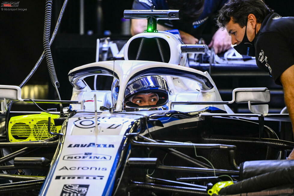 Durch Russells Mercedes-Einsatz muss auch Williams einen Platz nachbesetzen, und deshalb kommt Ersatzfahrer Jack Aitken zum Zuge. Er fährt erstmals in der Formel 1 und wird 16.