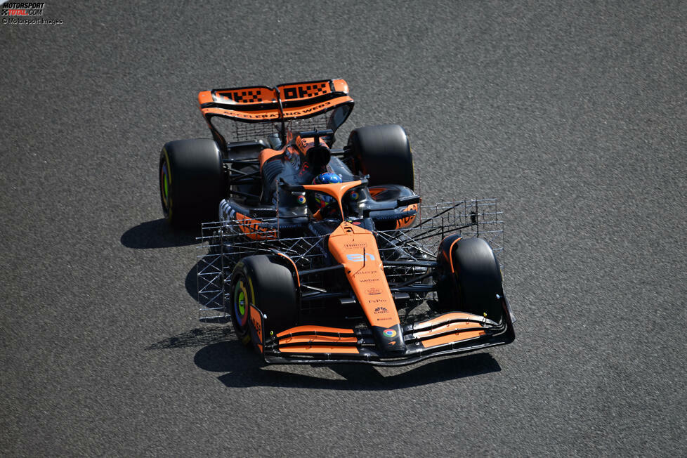 McLaren MCL38