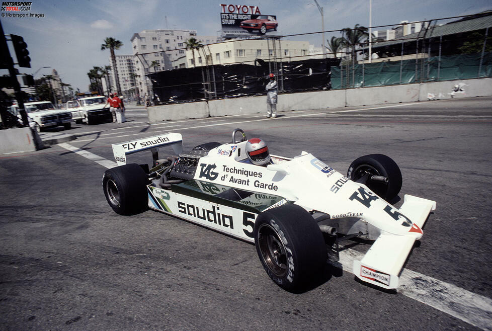 Nur einmal tritt Andretti danach für Williams an: 1982 beim USA-Grand-Prix West in Long Beach. Ins Ziel kommt er in diesem Rennen nicht.